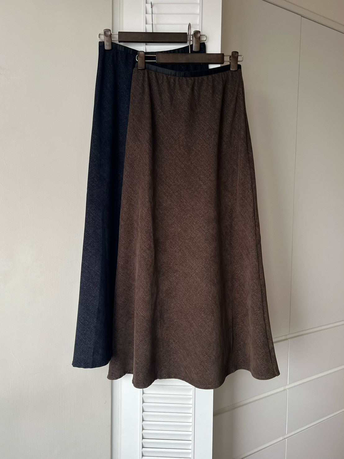 KL1046 絨面魚尾長裙