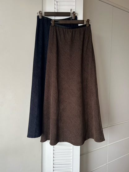 KL1046 絨面魚尾長裙