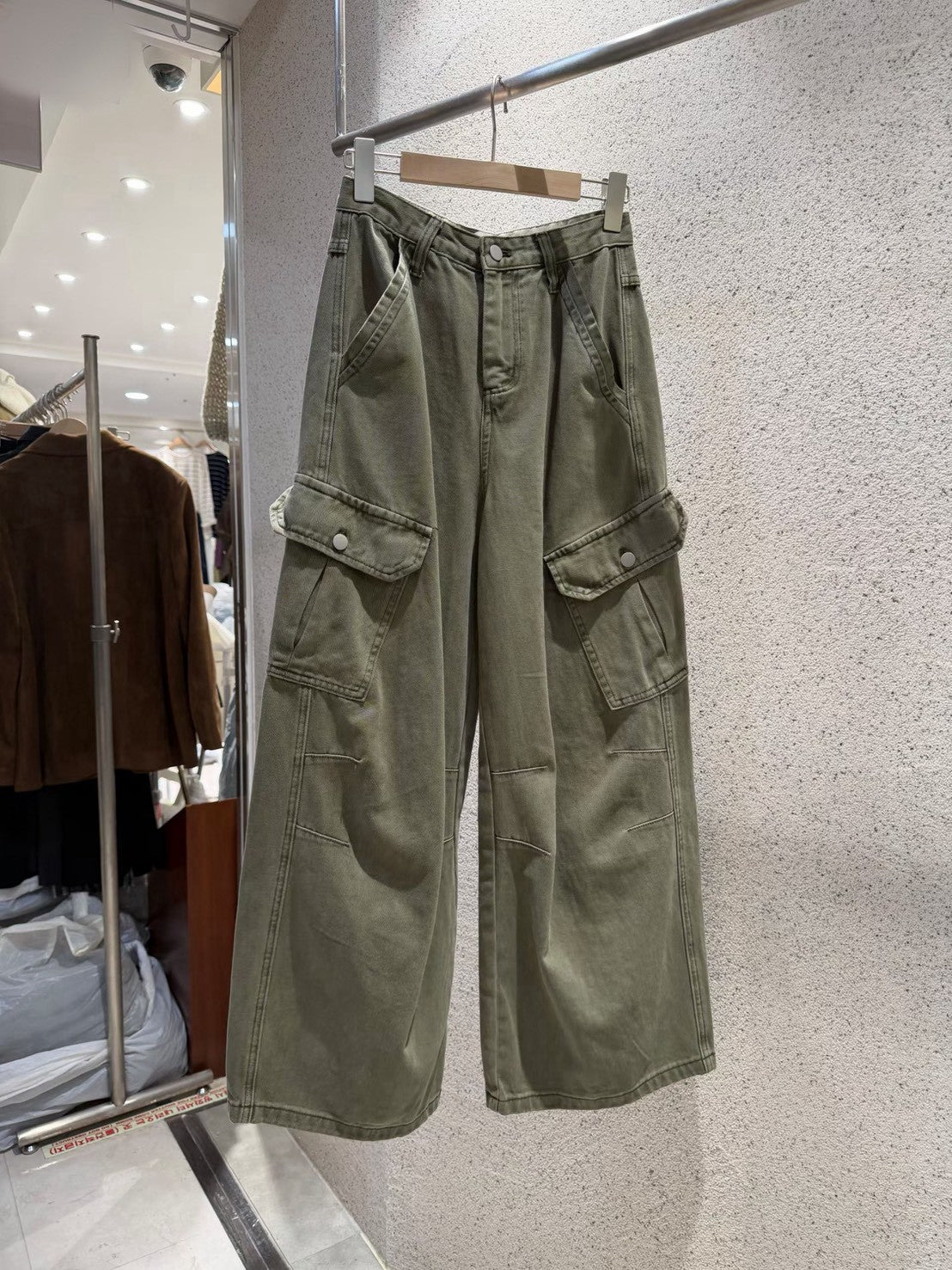 PL1001 工裝風長寬褲