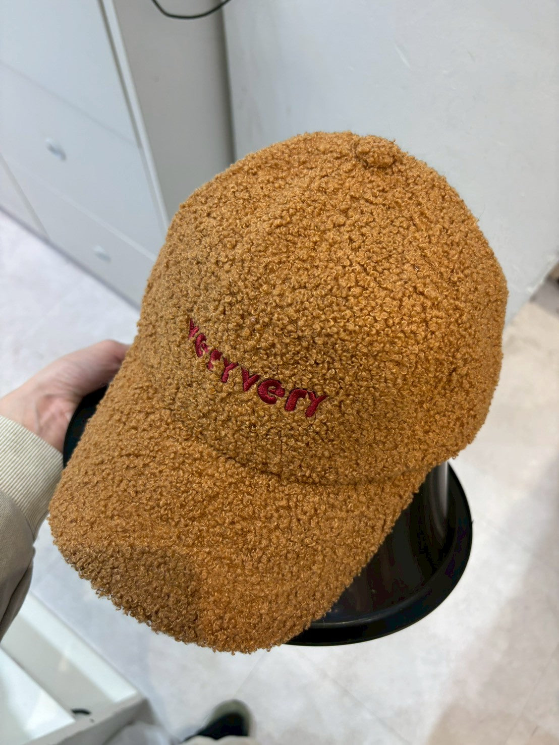 1C213 羔羊毛棒球帽