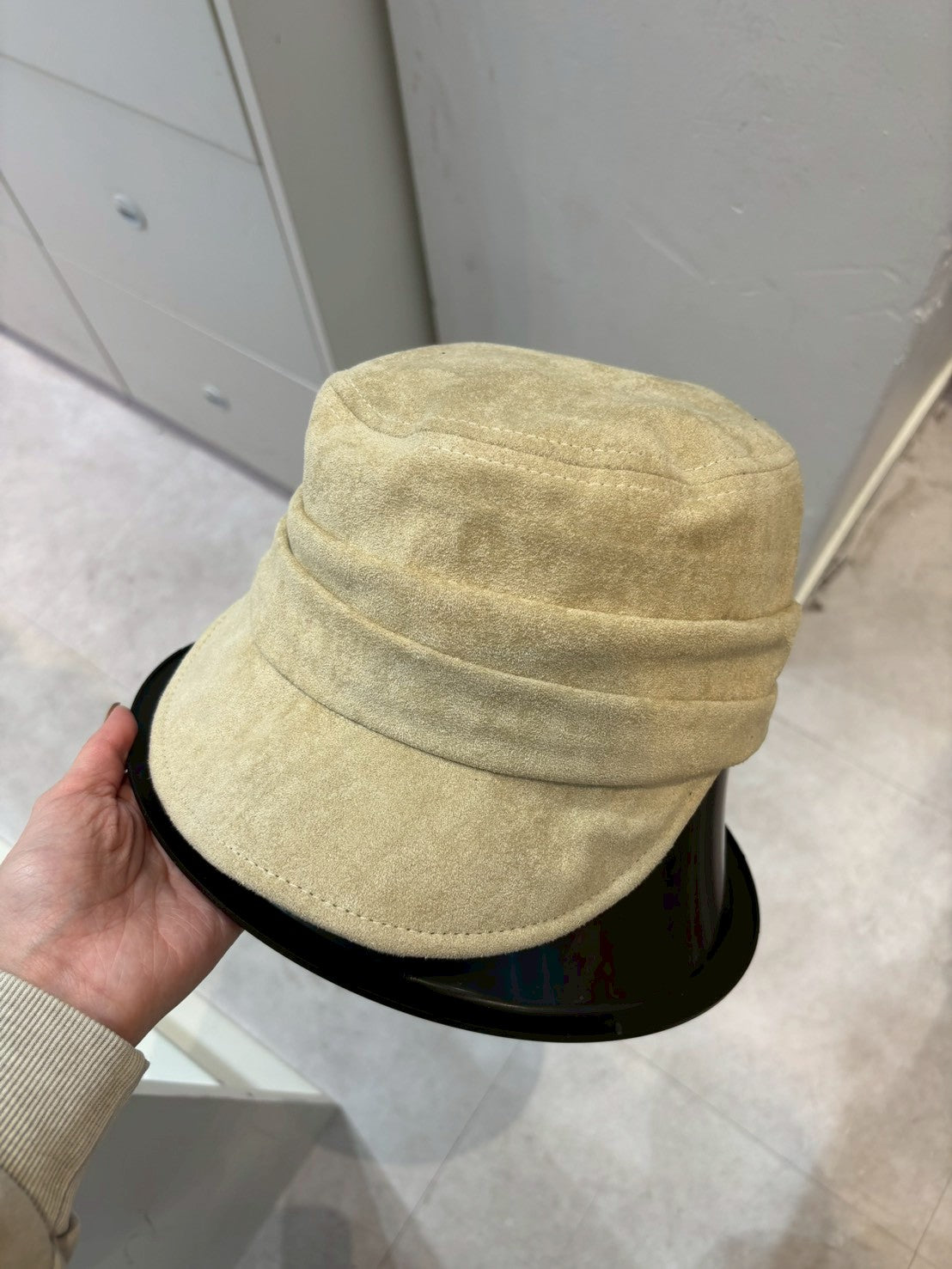 1C203 麂皮收折報童帽