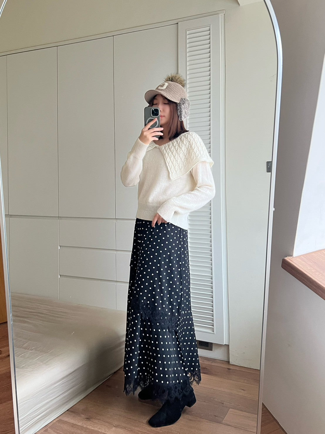 KL1047 點點蕾絲拼接傘裙