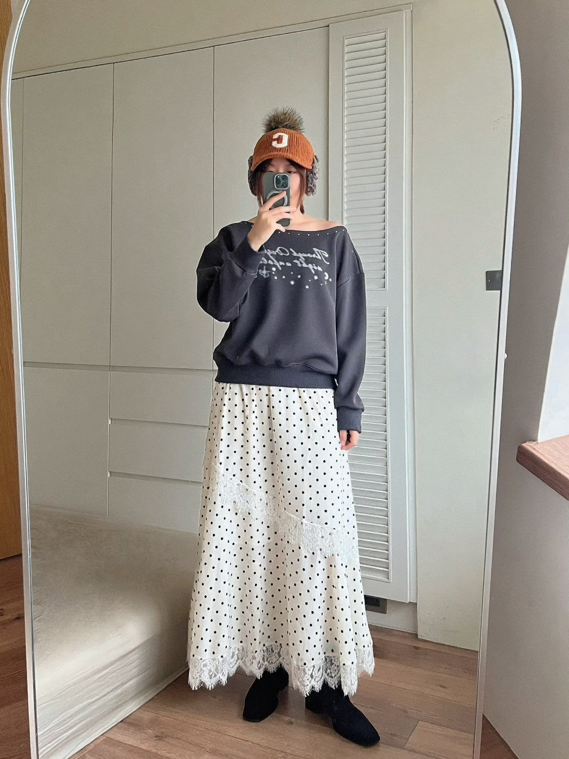 KL1047 點點蕾絲拼接傘裙