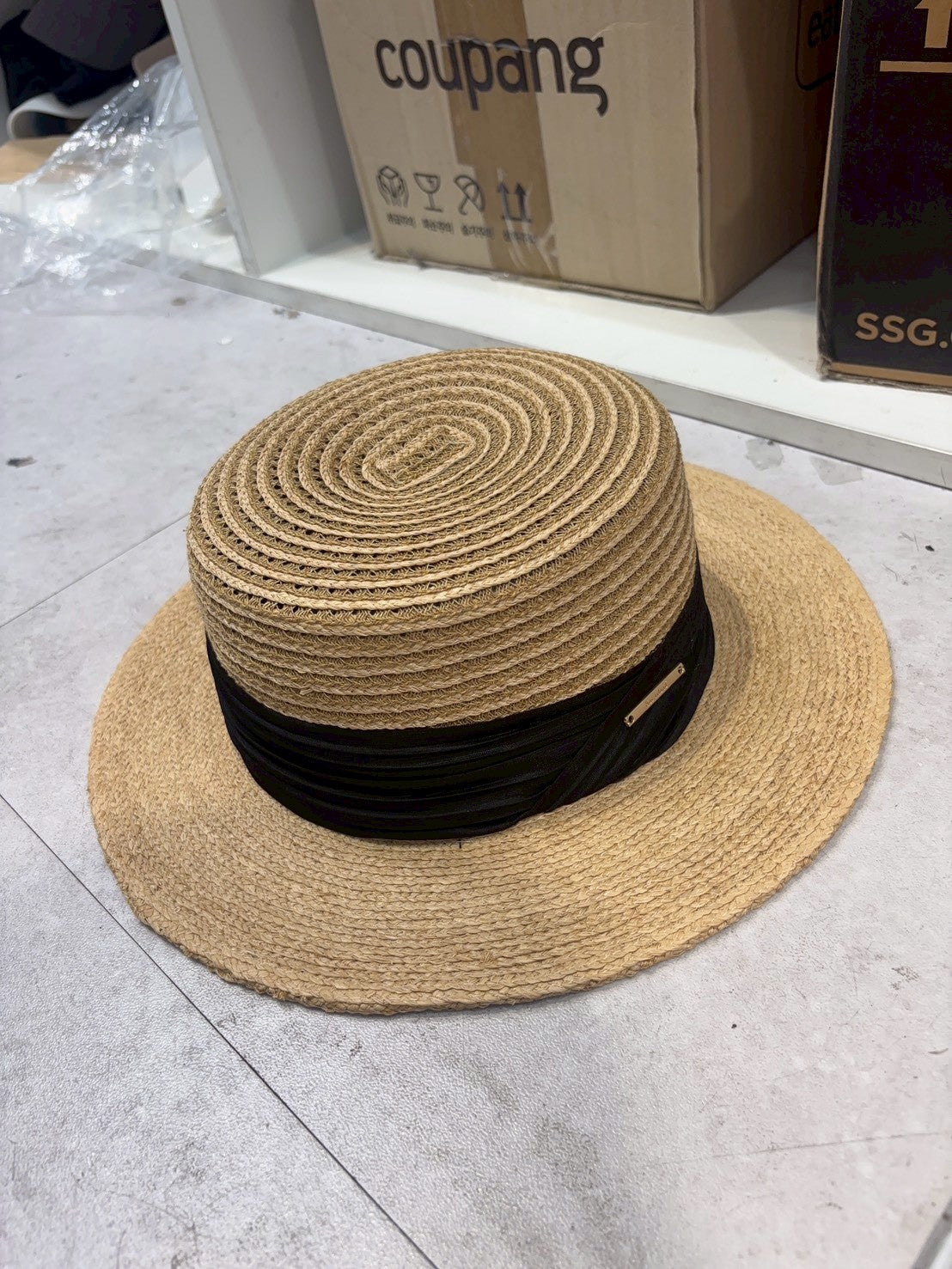 4D110 平頂緞帶草編圓帽
