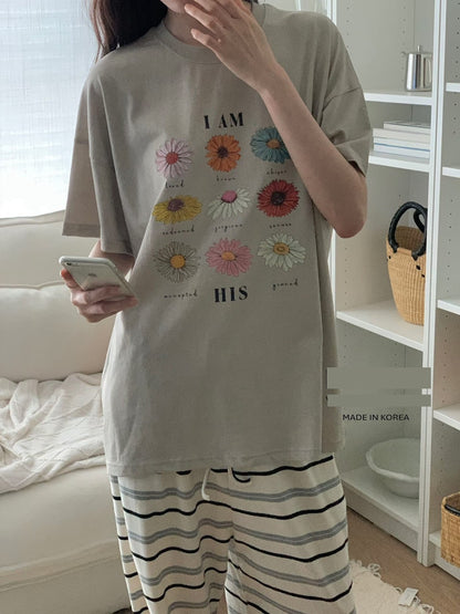 TS915 九宮格花朵長版短T