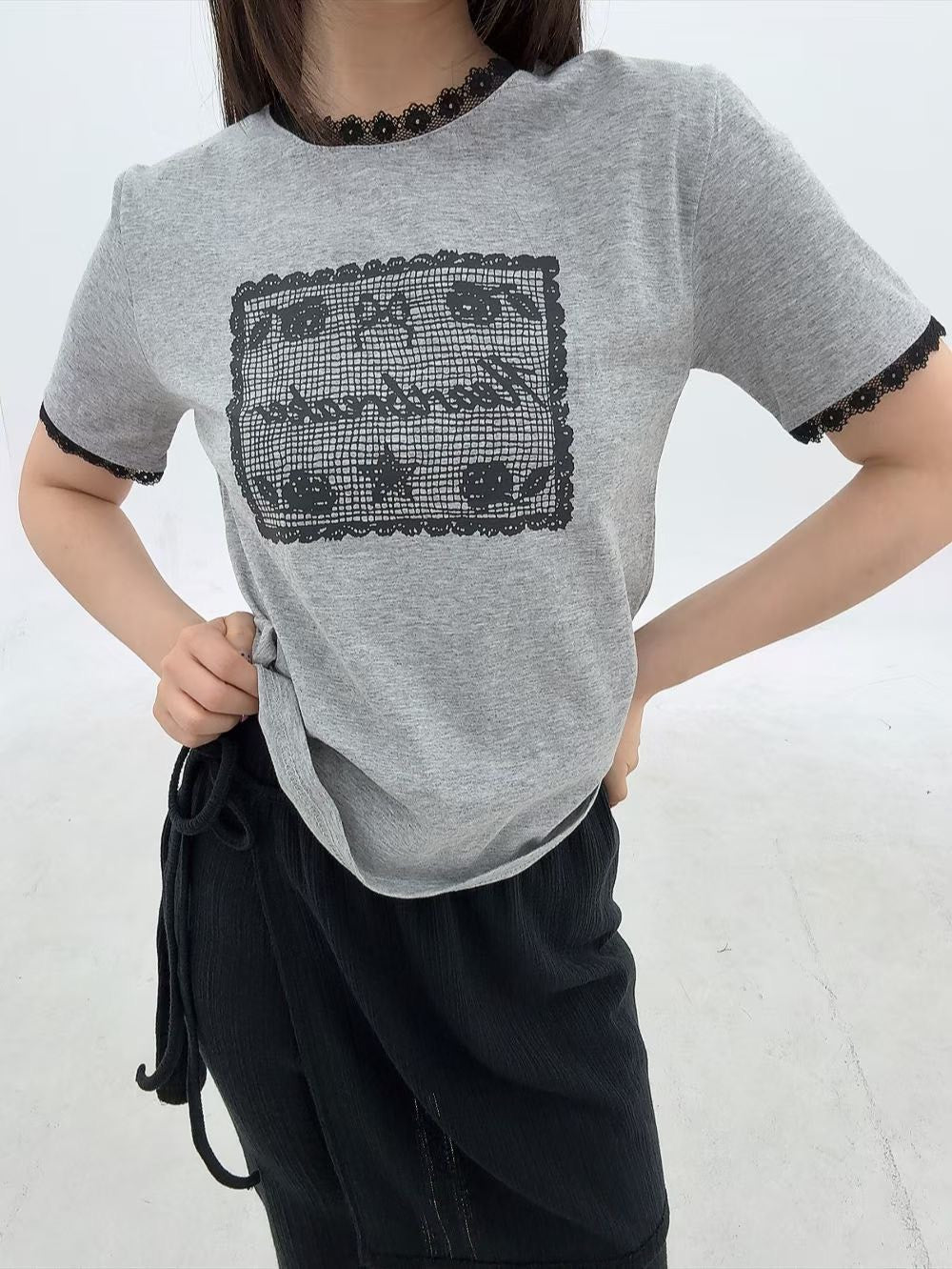 3B221 蕾絲滾邊合版棉T