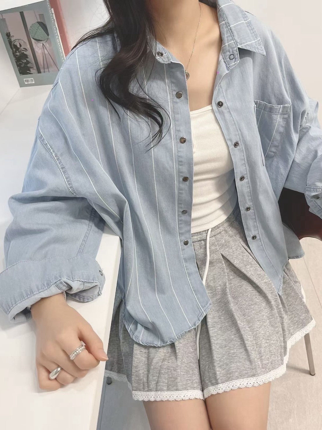 3A113 粗橫條拚素色單寧長襯衫