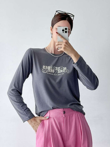 9A211 花朵笑臉合版T