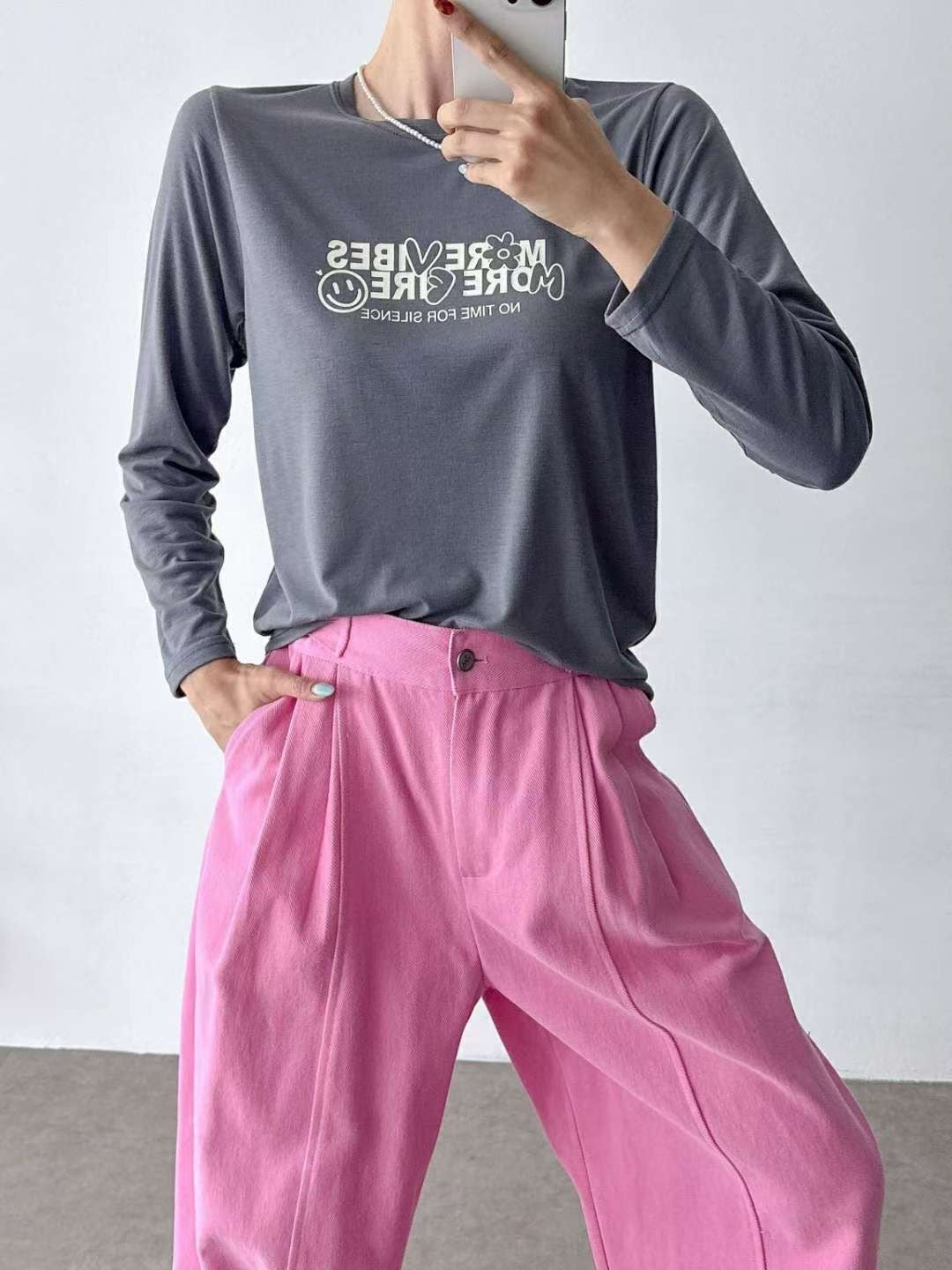 9A211 花朵笑臉合版T