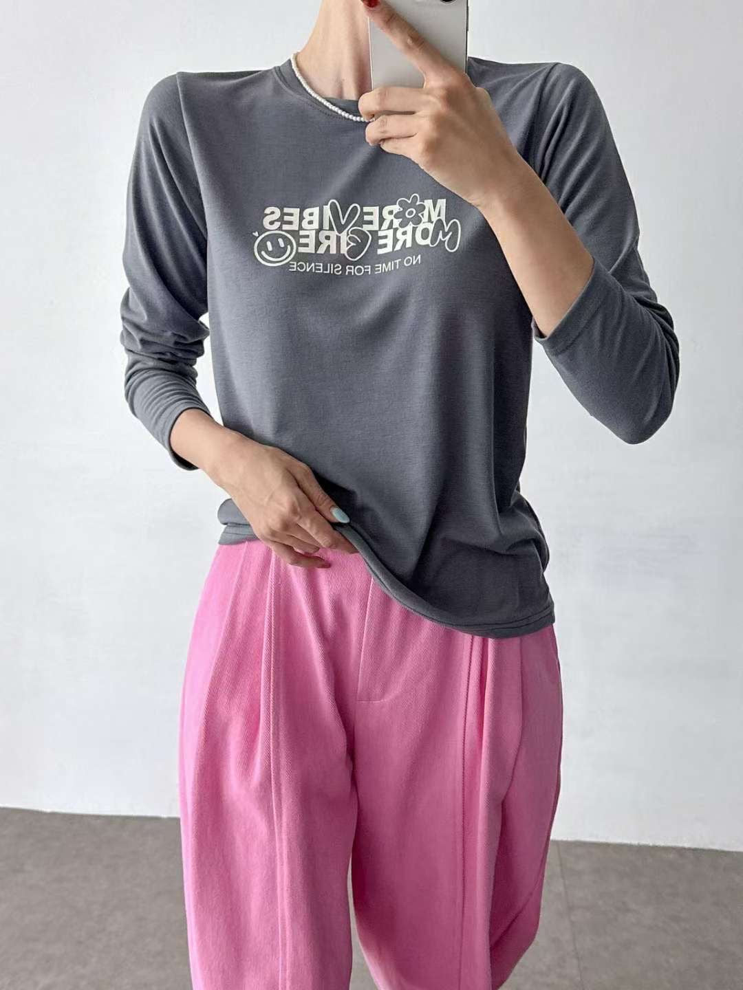 9A211 花朵笑臉合版T