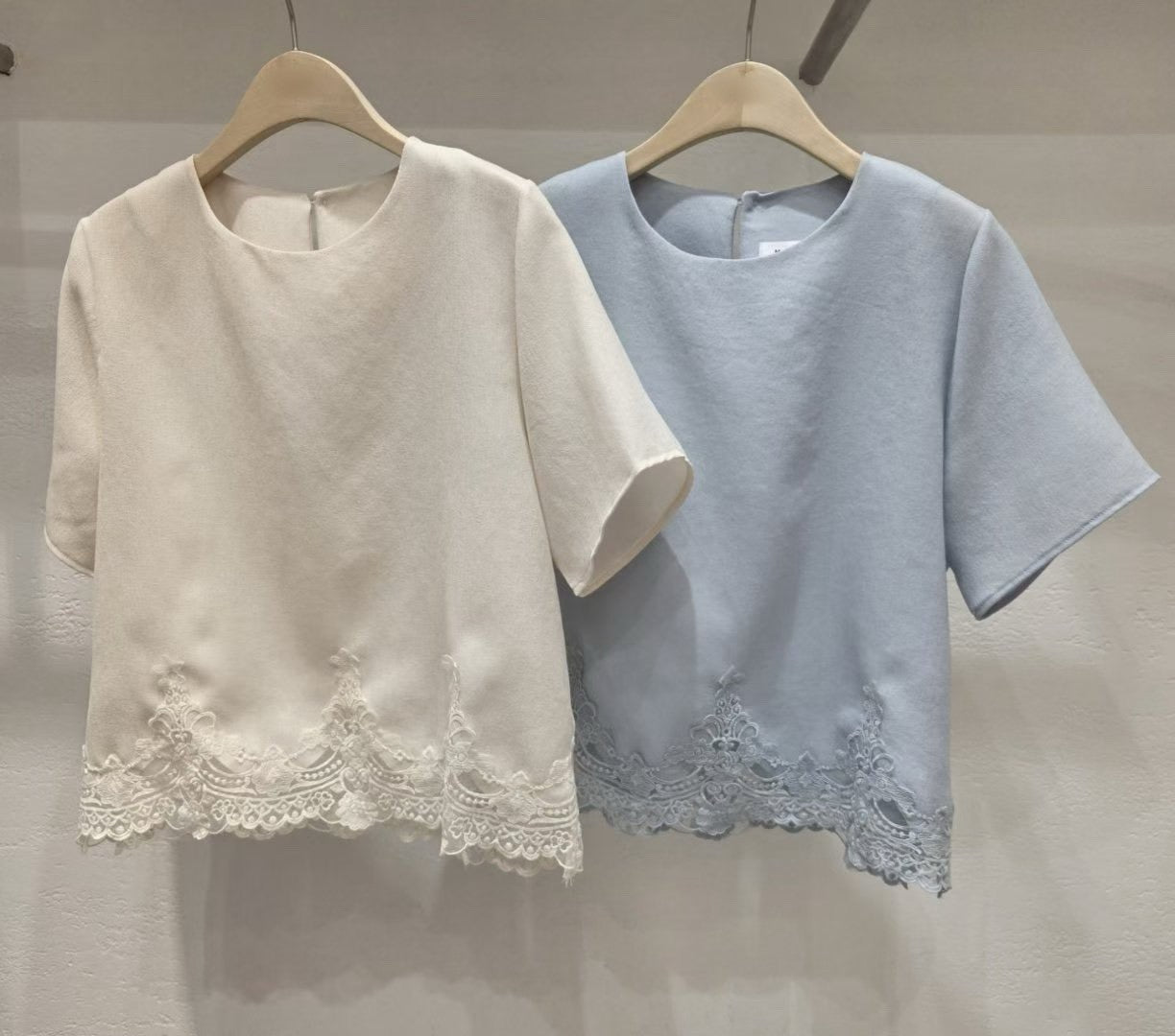 3B301 下擺布蕾斯短袖上衣