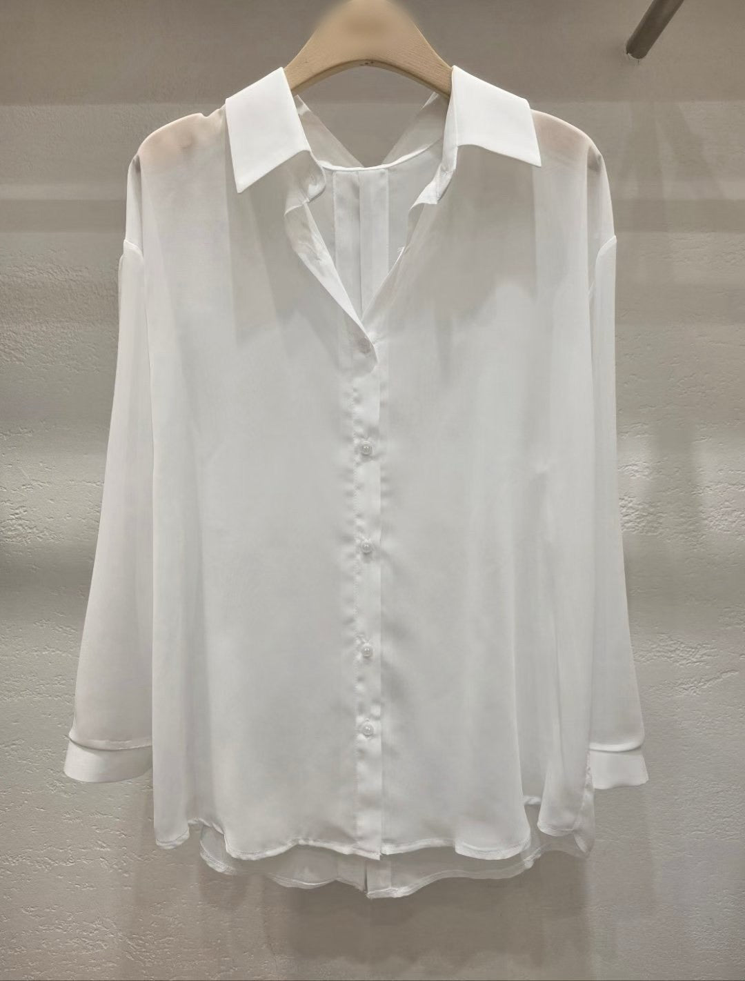 3B314 後開岔滑面雪紡襯衫