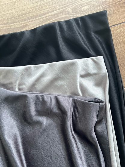 KL1045 珠光緞面長裙