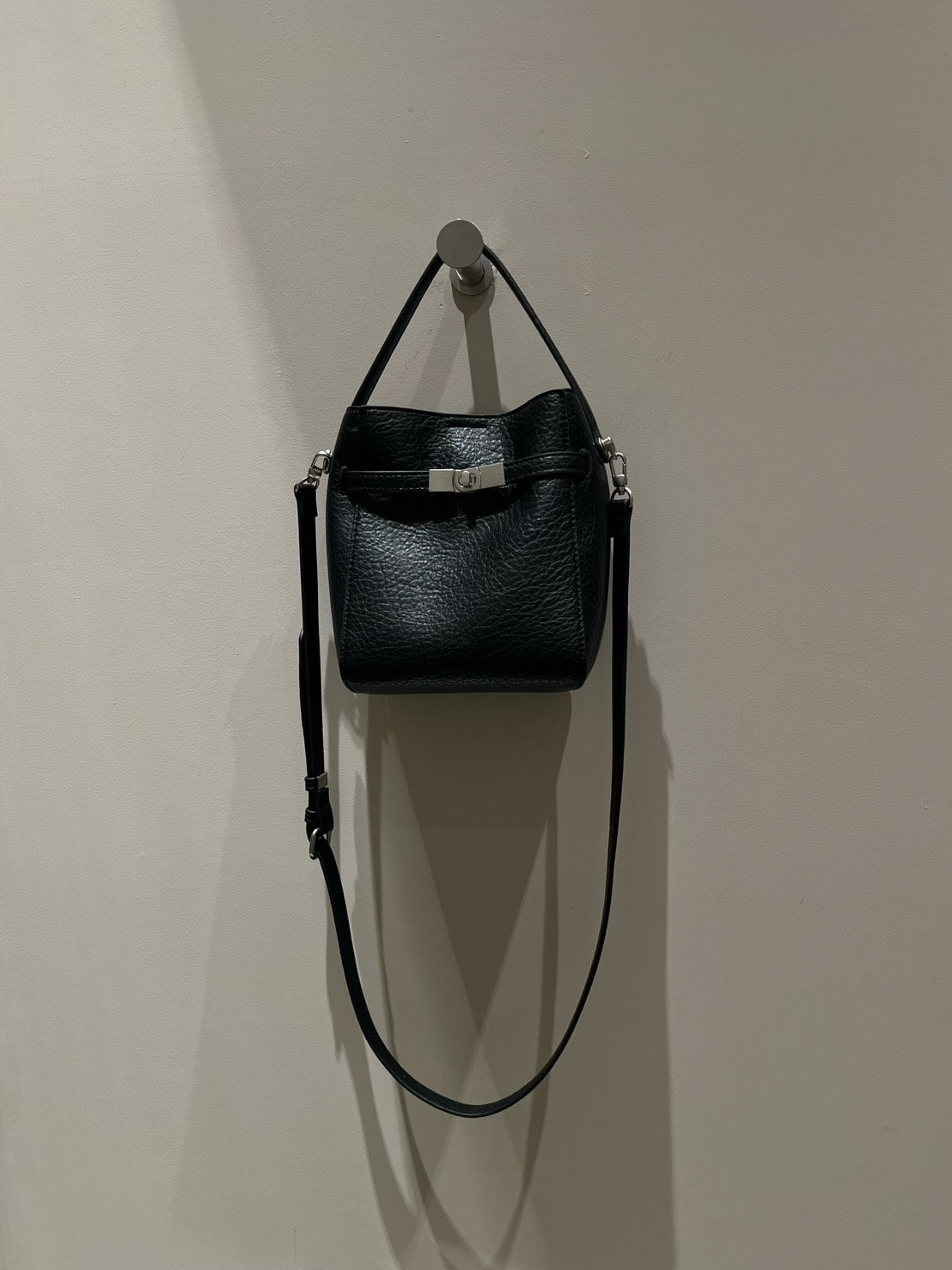 BA020 荔枝紋兩背小包