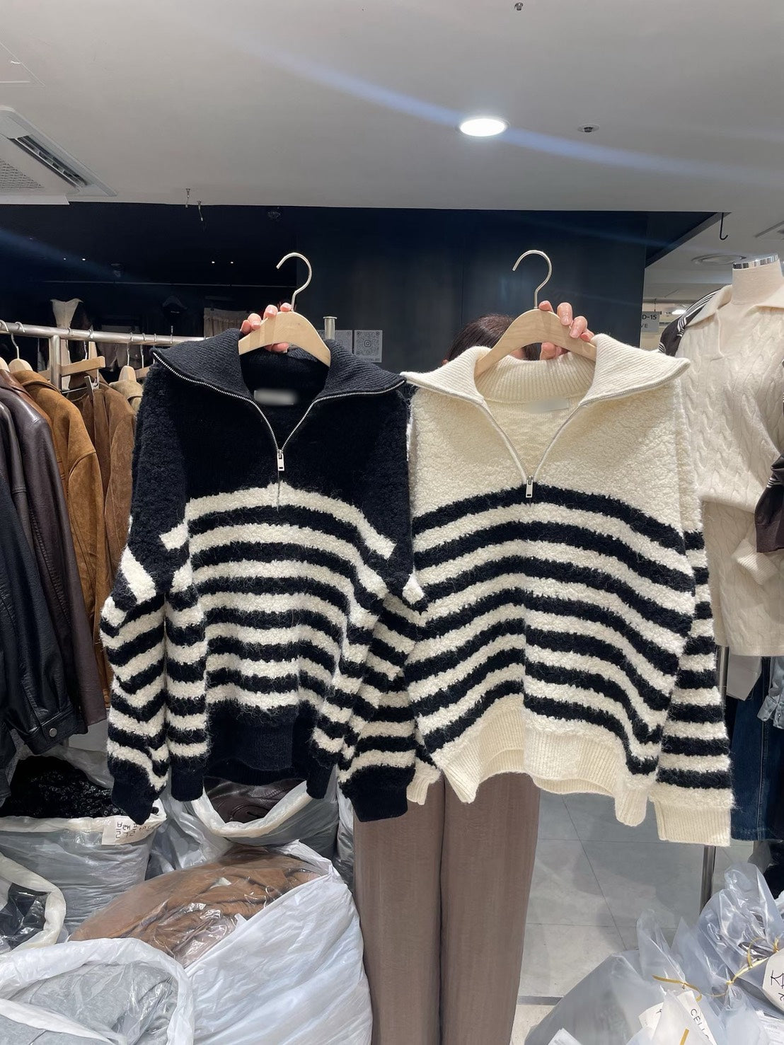 SW661 拉鍊橫條長版毛衣