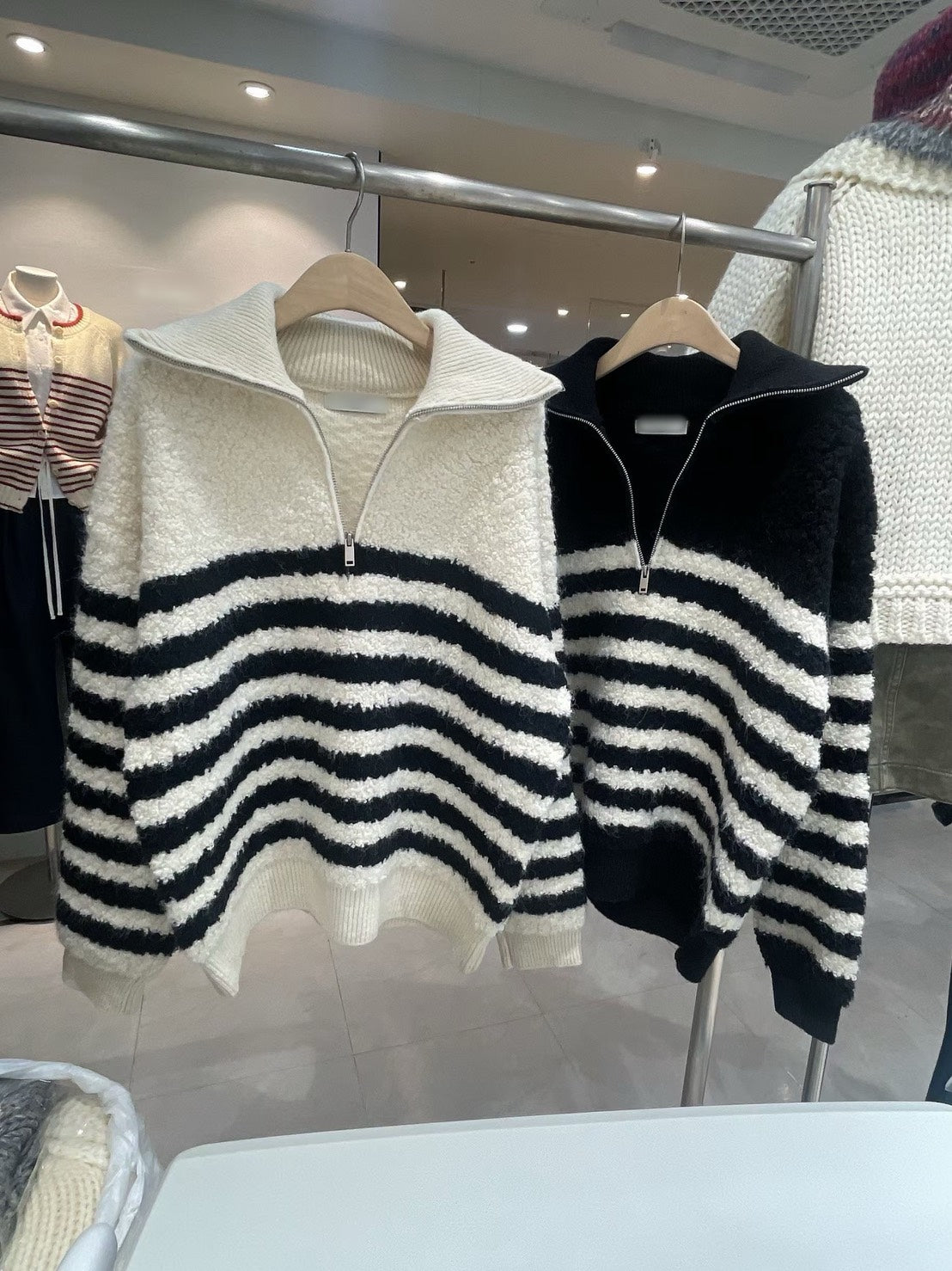 SW661 拉鍊橫條長版毛衣